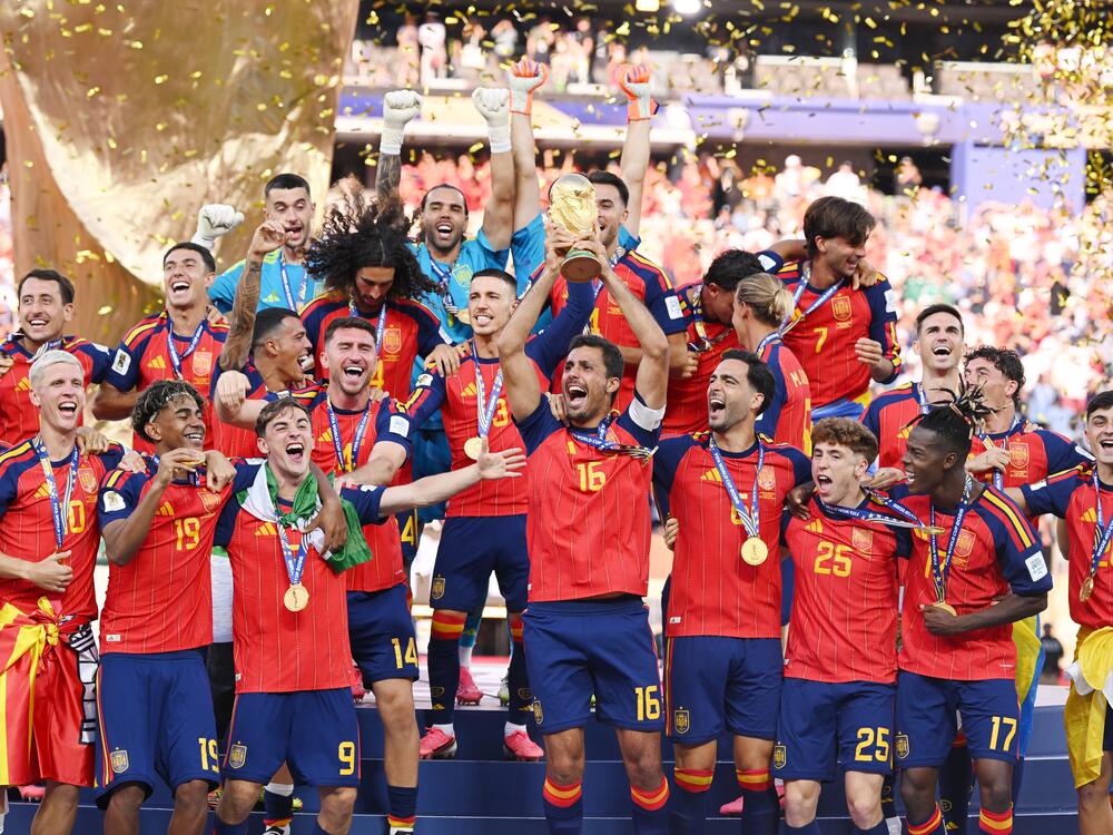 EAST RUTHERFORD, NEW JERSEY - JULY 19: Rodri #16 of Spain lifts the FIFA World Cup Winner’s Trophy after the team’s victory following the FIFA World Cup 2026 Final match between Spain and Argentina at New York New Jersey Stadium on July 19, 2026 in East Rutherford, New Jersey. (Photo by David Ramos/Getty Images)