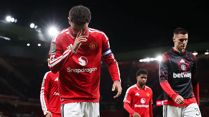 Manchester United nightmare deepens after Brighton collapse